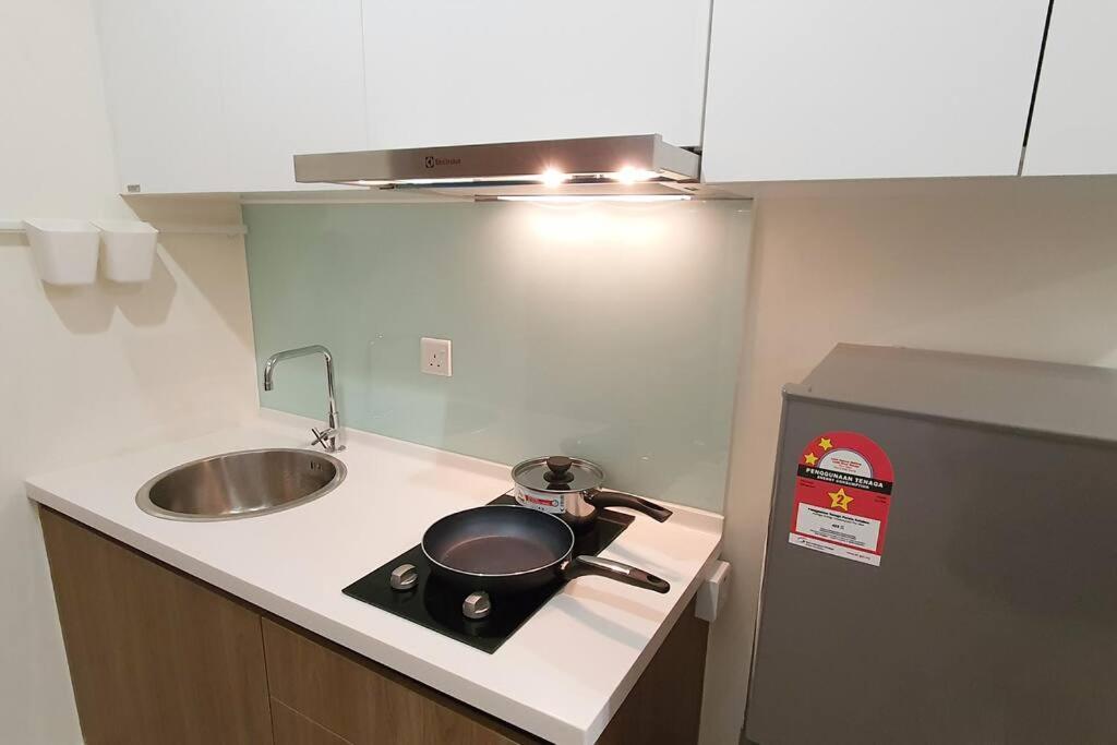 Kozi Square New Sgh Cozy Home Lv7B Kuching Eksteriør bilde